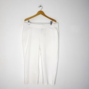 Chico’s 3 Travelers Collection Cropped Pull-On Pants White Size 16 XL NWT